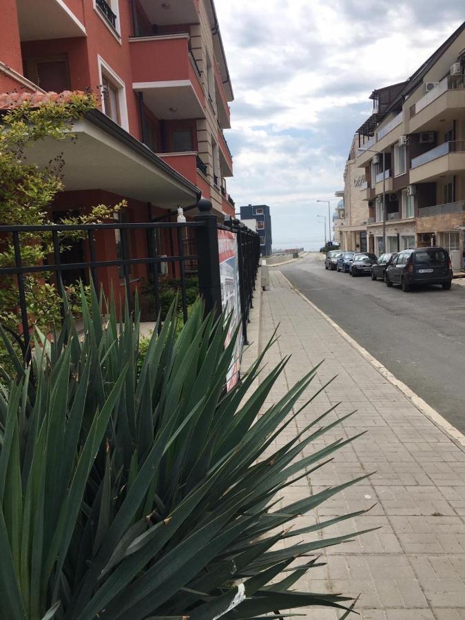 Villa Rossa Apartments Ravda Bagian luar foto